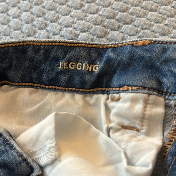 American Eagle Next level stretch jeans/leggings /  size 6 regular - Picture 5 of 5